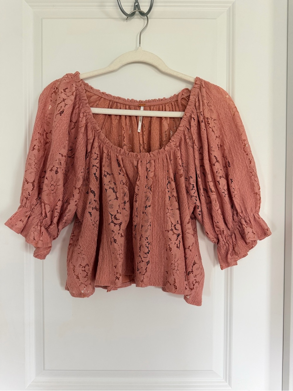 Women’s Lace Top in Dusty Rose